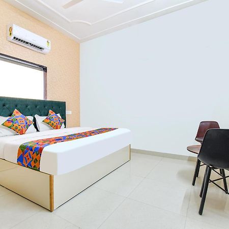 Fabhotel Prince 24 Mohali Екстер'єр фото