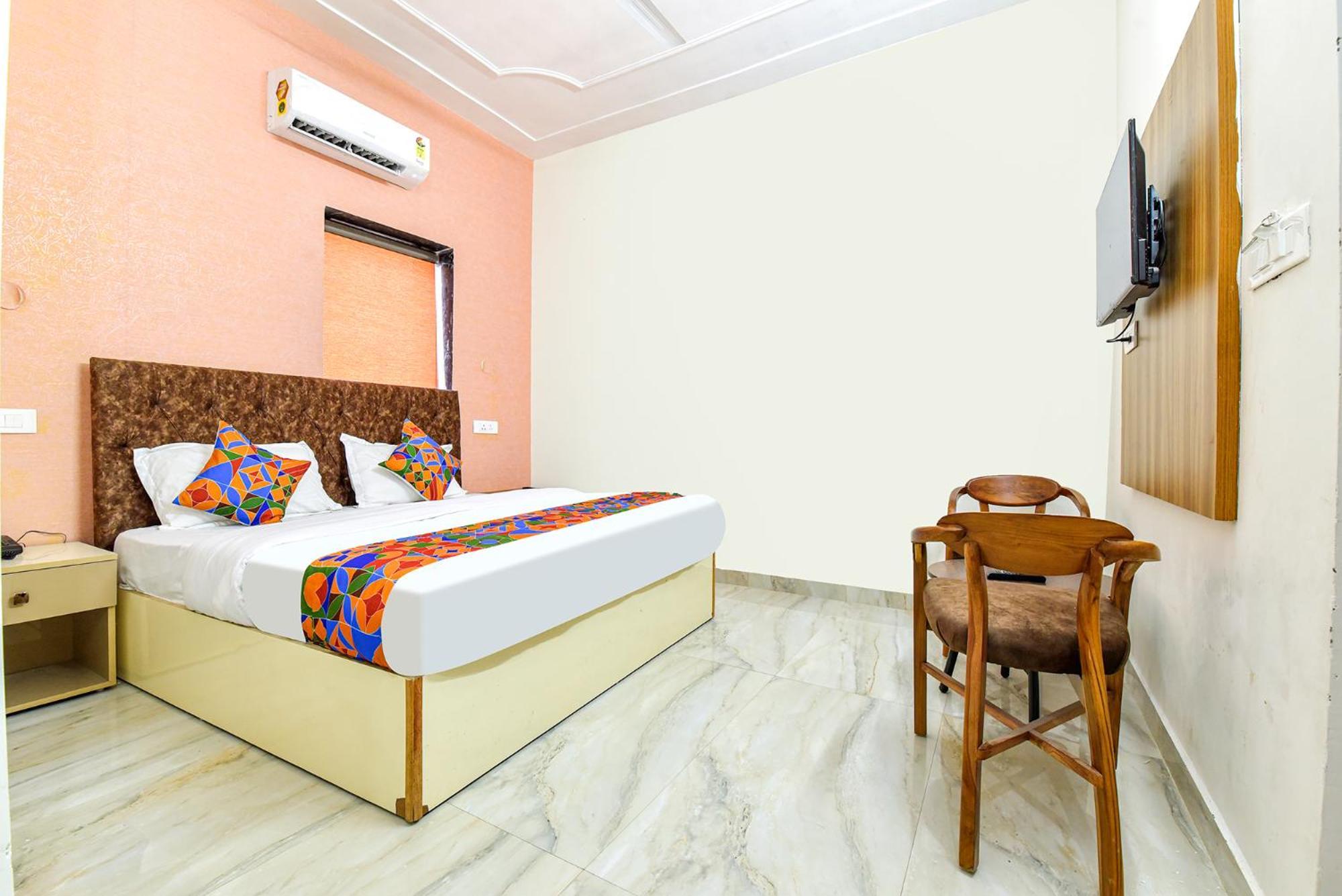Fabhotel Prince 24 Mohali Екстер'єр фото