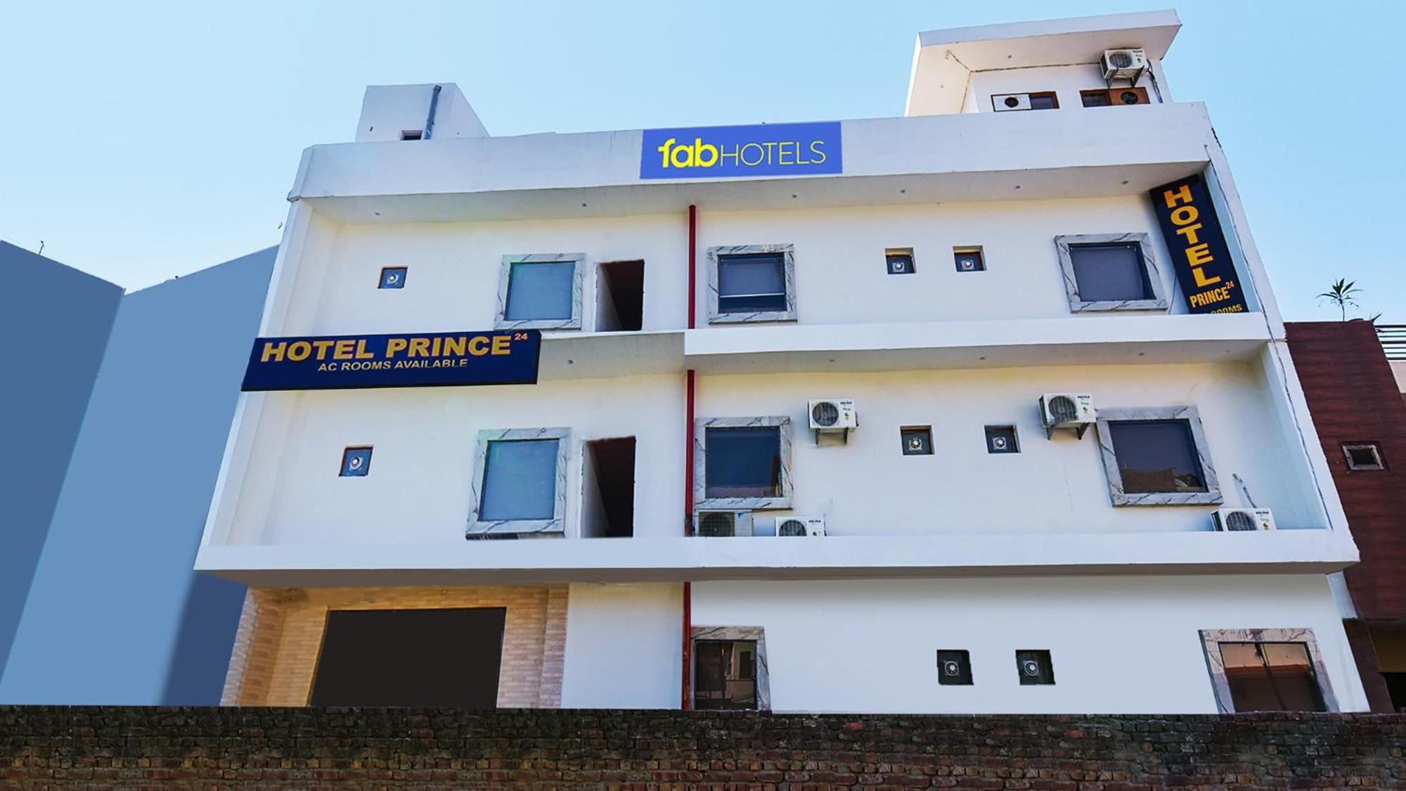 Fabhotel Prince 24 Mohali Екстер'єр фото