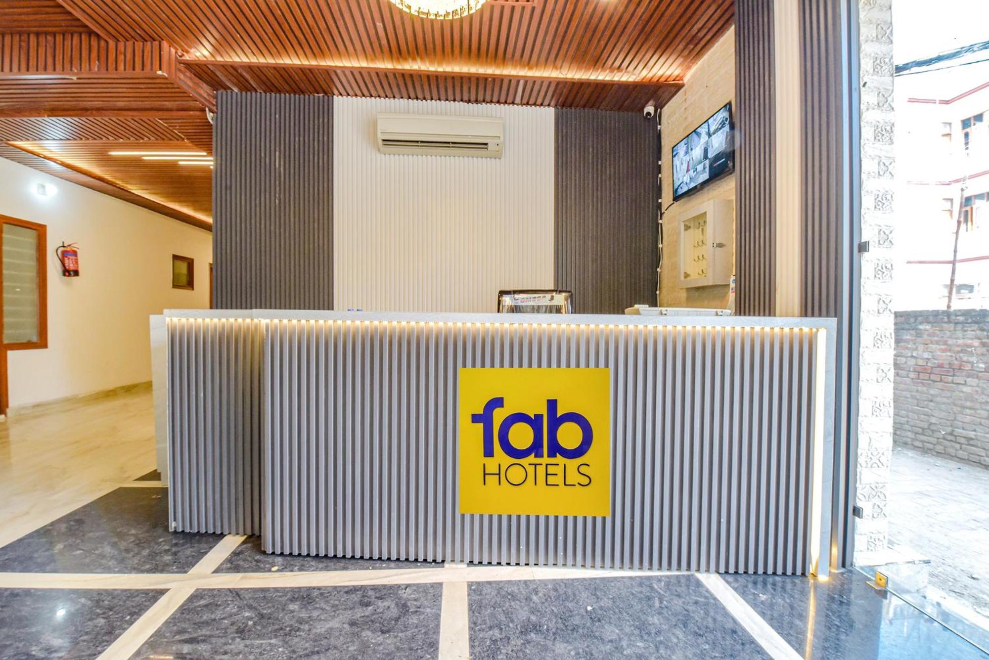 Fabhotel Prince 24 Mohali Екстер'єр фото