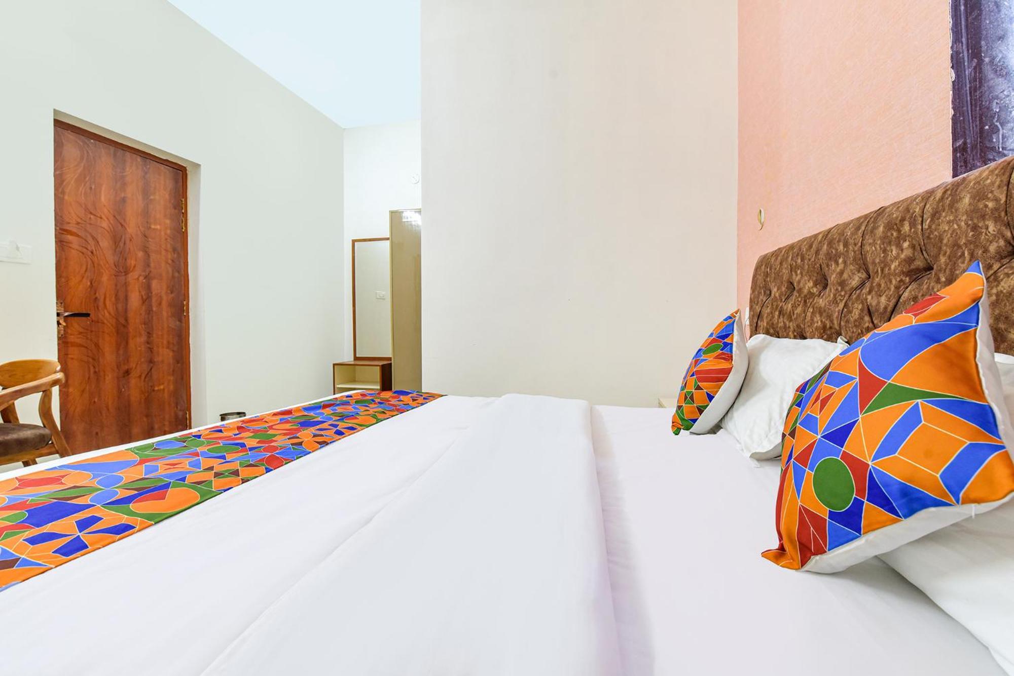 Fabhotel Prince 24 Mohali Екстер'єр фото